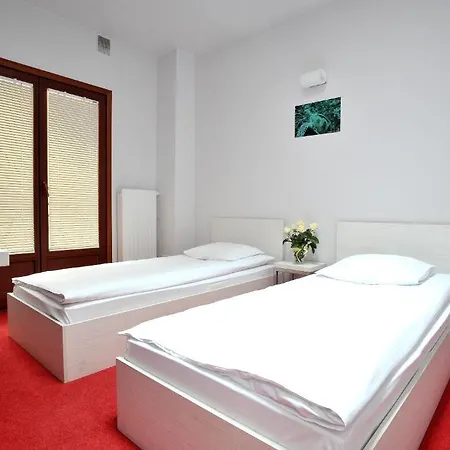Promenada Hostel