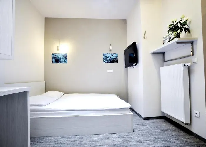 Vandrarhem Promenada *